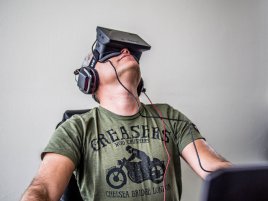 Orlovsky_and_Oculus_Rift