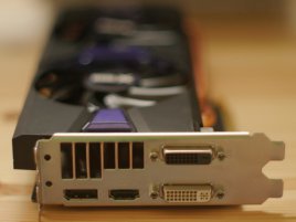 Sapphire R 9 285 P 1100205 Zaslepka