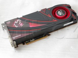 Sapphire Radeon R9 290__IGP3983_front