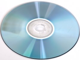 UV Test - CD-R Verbatim SuperAZO po 5 týdnech pod UV lampou